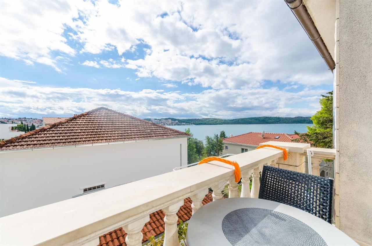 Apartments Marina Трогир Экстерьер фото