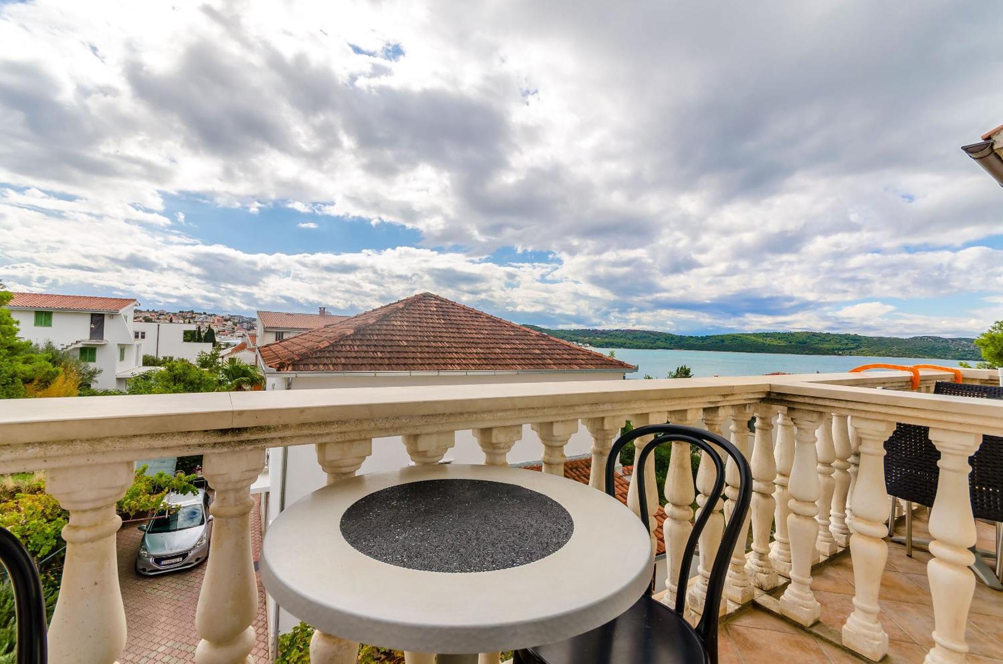 Apartments Marina Трогир Экстерьер фото
